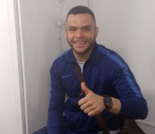 Jonathan Rodríguez realizó trámite de libreta de conducir en Florida