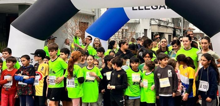 Con buena participación se realizó la CorreCaminata de la Escuela N° 1 Artigas