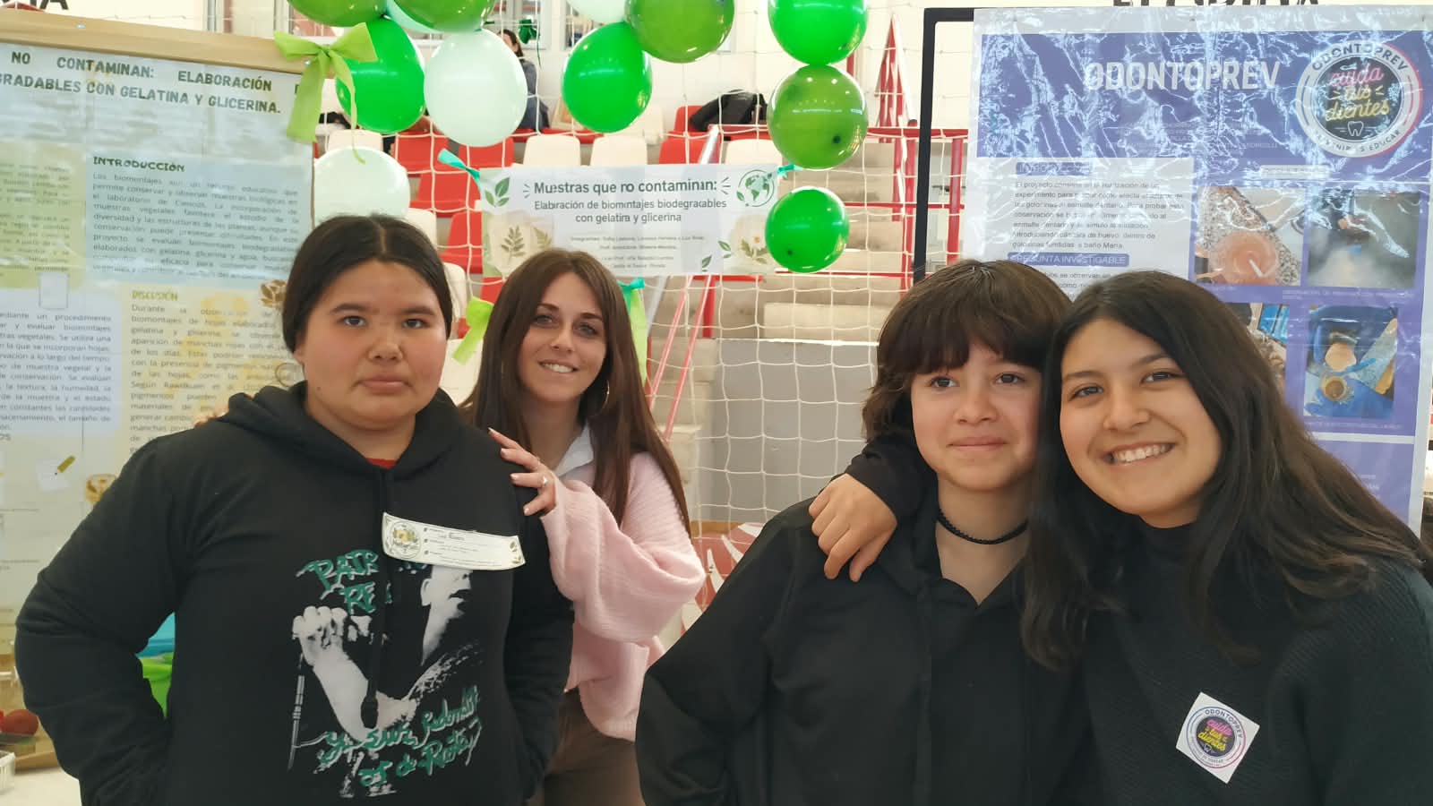 80_clubes_de_ciencia_participa_en_la_Feria_Departamental_2.jpeg