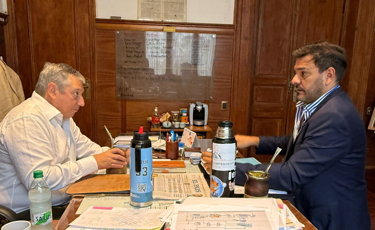 Enciso_y_Stopingi_se_reunieron_por_tema_por_proyecto_de_recambio_de_luminarias_LED.jpeg