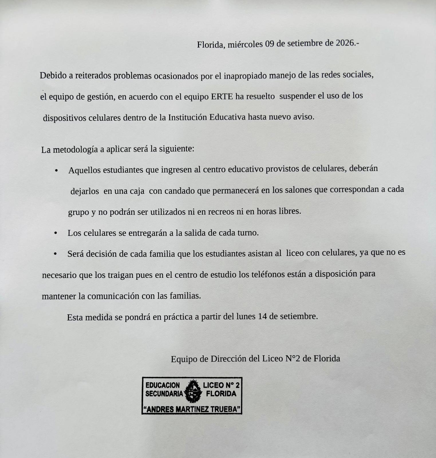 Liceo_Nº_2_de_Florida_suspende_el_uso_de_celulares_dentro_de_la_institución.jpeg
