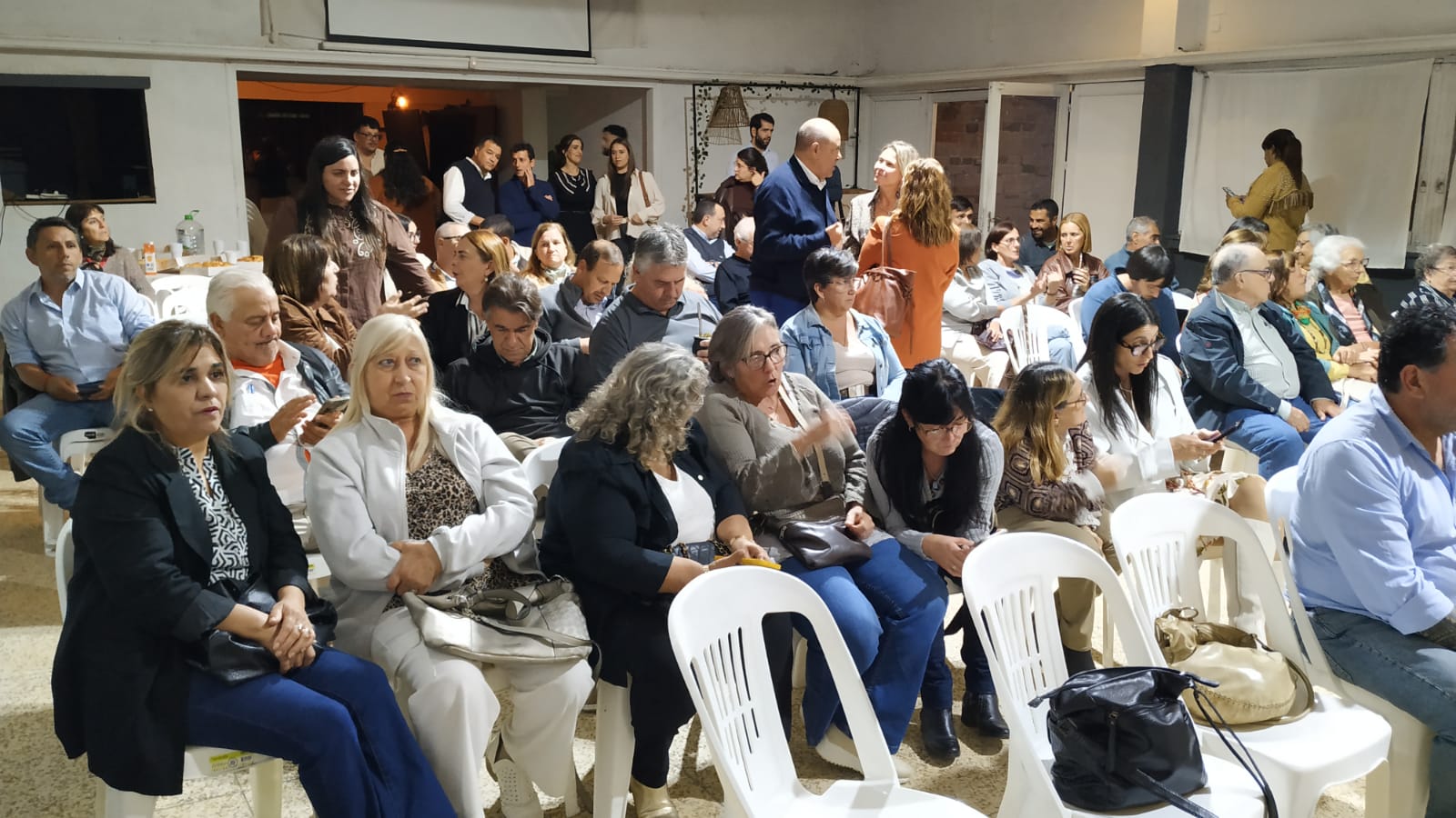Lo_mejor_está_por_venir_Departamental_del_Partido_Nacional_organizó_charla_sobre_la_tercera_edad2.jpeg