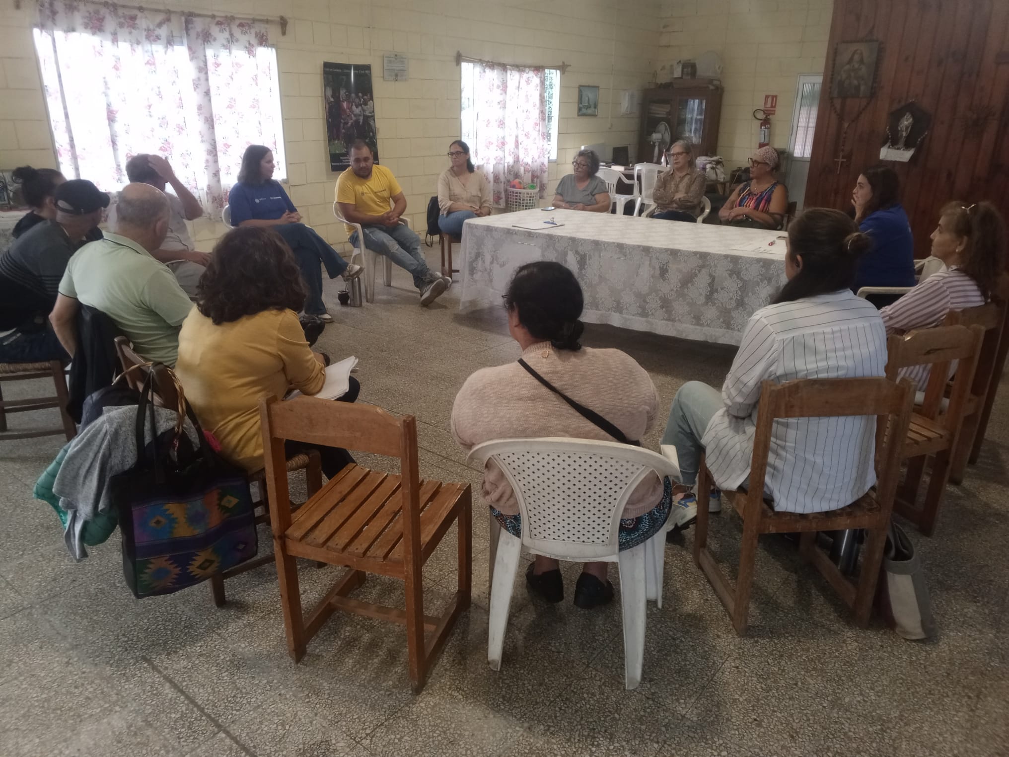 Más_Comunidad_Encuentro_vecinal_en_el_Centro_Diurno_Cruz_Alta_para_fortalecer_el_trabajo_comunitario.jpeg