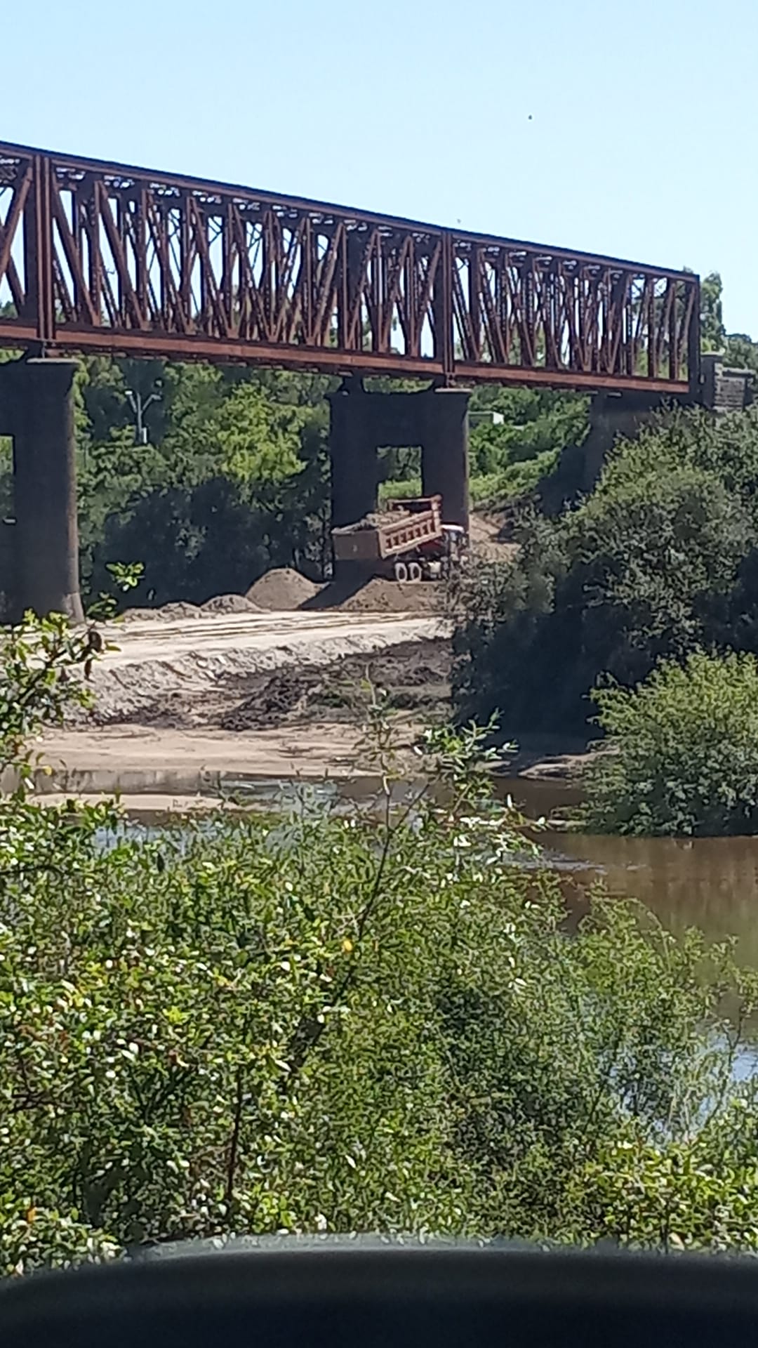 Obras_debajo_del_puente_4.jpg