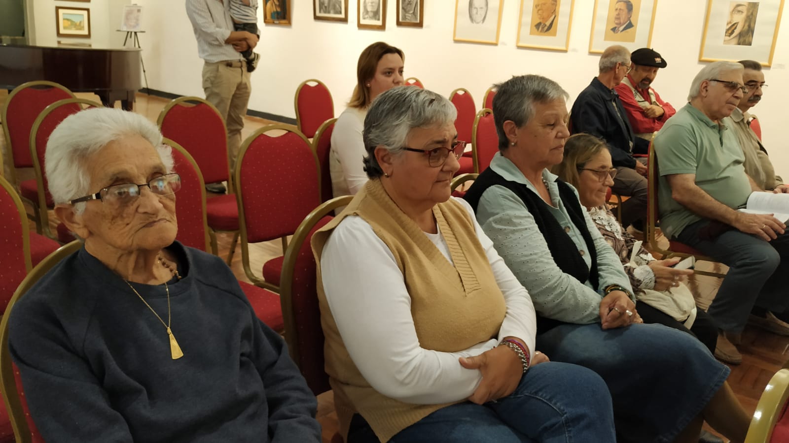 Presentaron_en_el_MAVEA_el_libro_El_Camino_de_la_Libertad1.jpeg