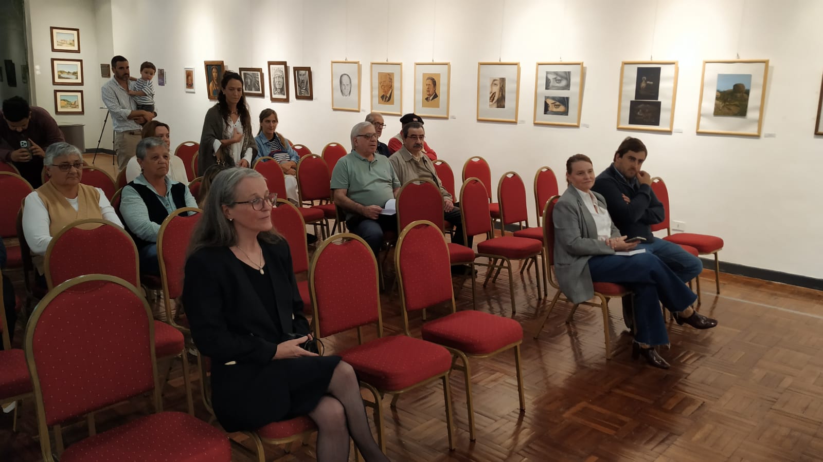 Presentaron_en_el_MAVEA_el_libro_El_Camino_de_la_Libertad2.jpeg
