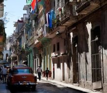 Cuba aprueba una histórica reforma económica con banca privada y apertura al capital