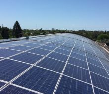 UTE aprobó donar paneles solares a Cuba; oposición cuestionó decisión y el ente respondió