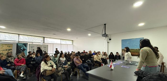Taller sobre género y violencia para participantes del programa “Accesos”