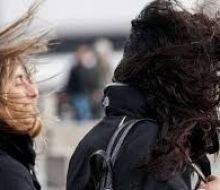 Inumet emitió dos alertas por vientos de hasta 90 km/h en siete departamentos