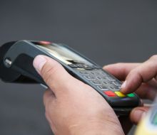 La economía creció un 0,8% en el primer trimestre, impulsada por consumo y exportaciones