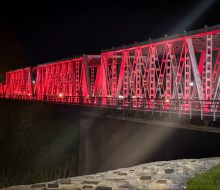 Puente Piedra Alta se ilumina de rojo por la Semana del Corazón