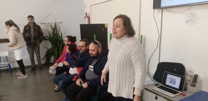 “Miradas”: Taller sobre inclusión y discapacidad llegó a la Escuela Nº 33