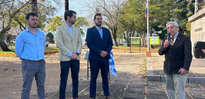 Sarandí Grande: se realizó actividad por aniversario de la Jura de la Constitución