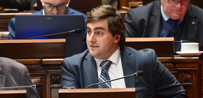 Rodríguez Hunter reclama beneficios para tambos y acciones contra la garrapata