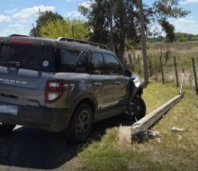 Diplomático argentino, dos veces embajador en Uruguay, chocó en Nueva Helvecia