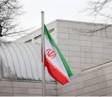 Irán señala que todos sus interlocutores permanecen este lunes en el país luego que Trump afirmara nuevas negociaciones
