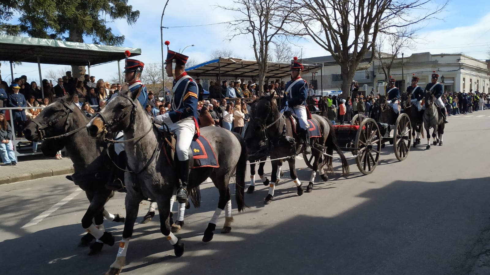201_aniversario_de_la_Declaratoria_de_la_Independencia_imágenes_del_desfile_cívico-militar-tradicionalista_22.jpeg