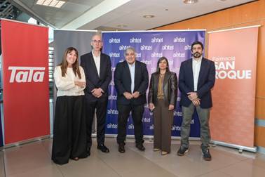 Antel_firmó_convenio_con_Tata_San_Roque_y_Frontoy_2.jpg