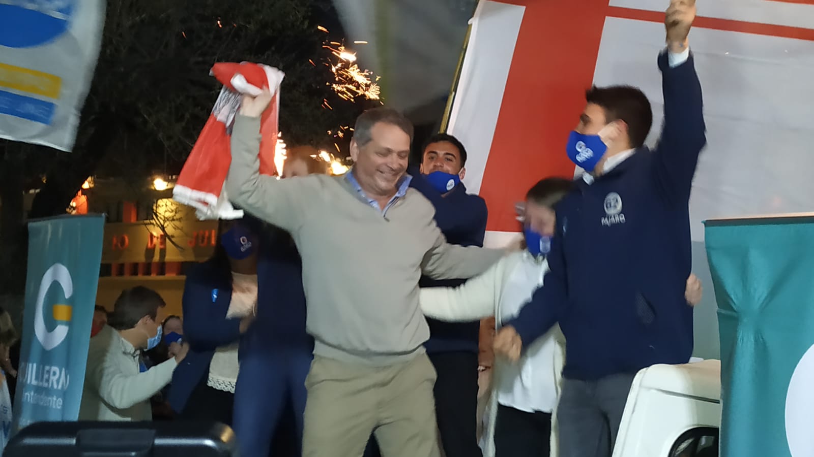 Acto final de Guillermo López (3).jpg