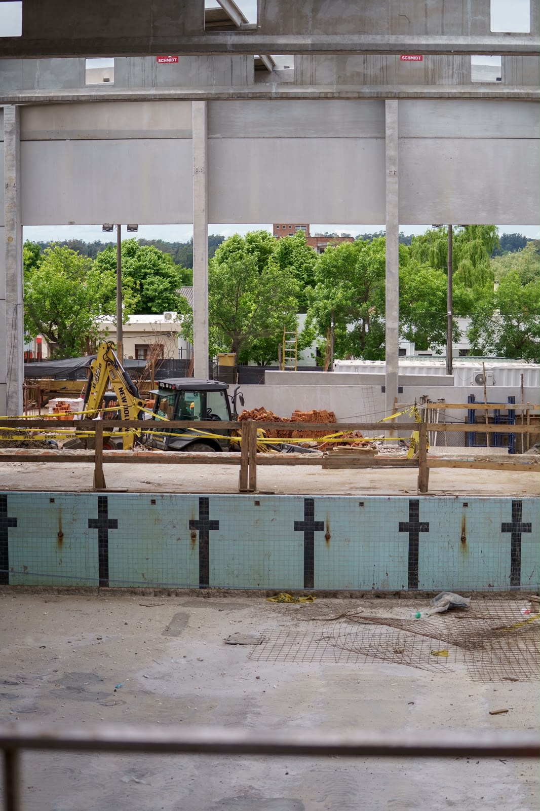 Avanzan_las_obras_de_remodelación_en_la_piscina_departamental.jpeg