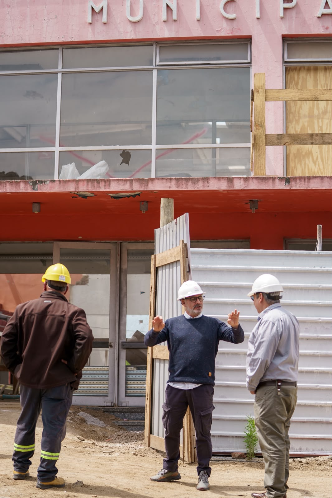 Avanzan_las_obras_de_remodelación_en_la_piscina_departamental_3.jpeg