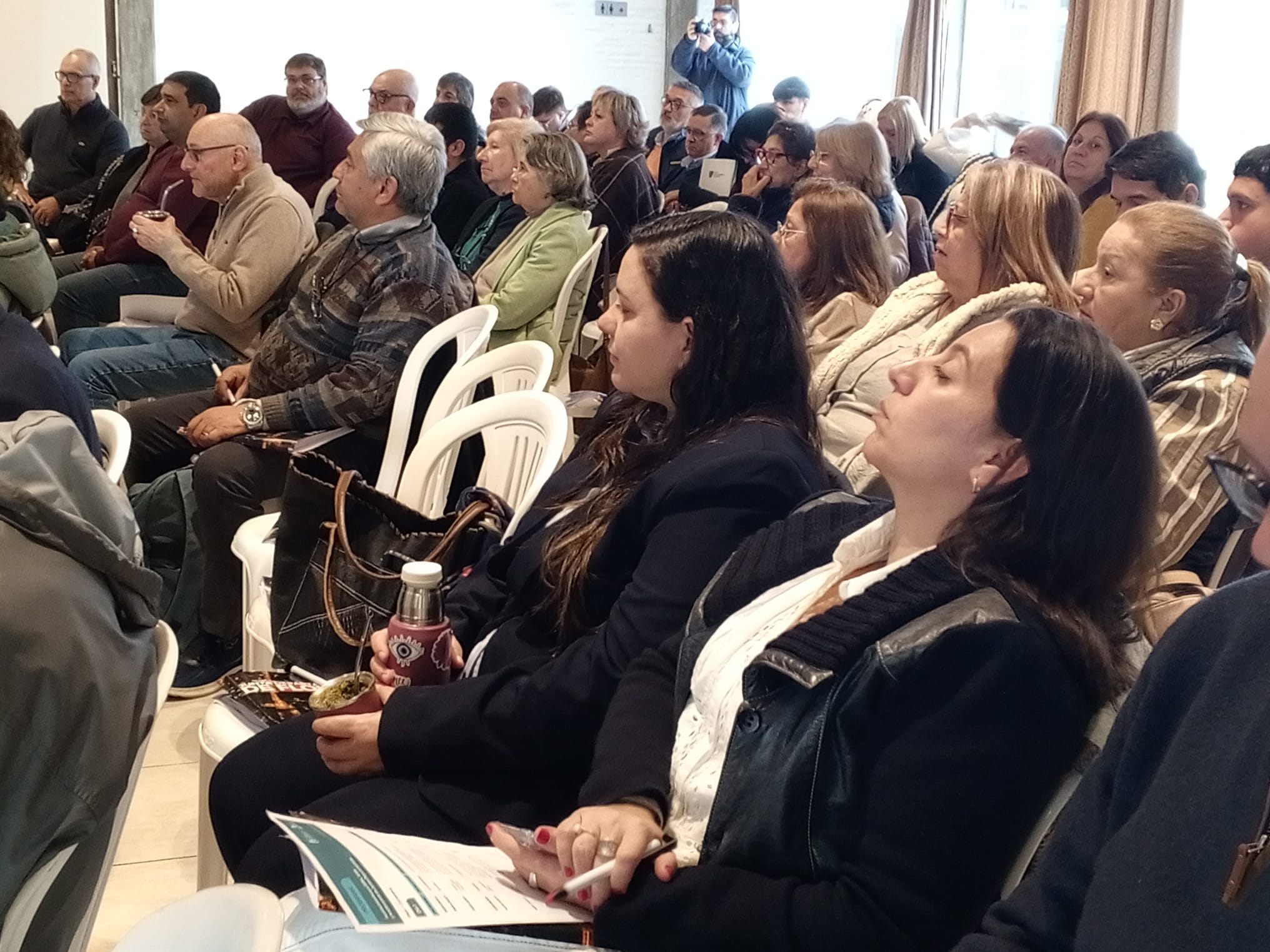 Capacitación_para_fortalecer_la_gestión_de_las_Juntas_Departamentales_se_desarrolla_en_Florida_4.jpeg