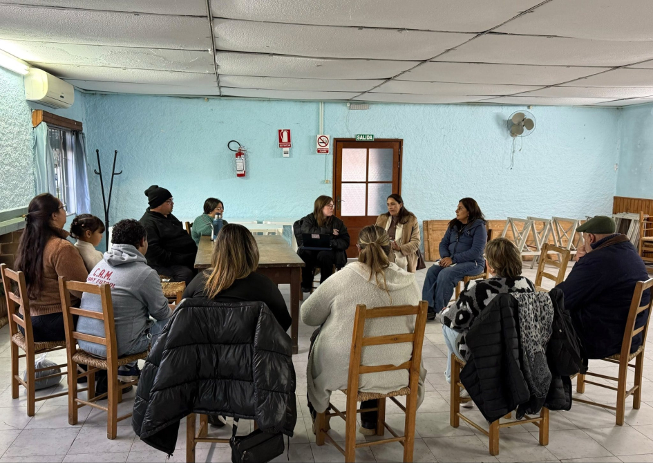 Coordinan_talleres_para_jóvenes_y_familias_en_25_de_Mayo.jpeg