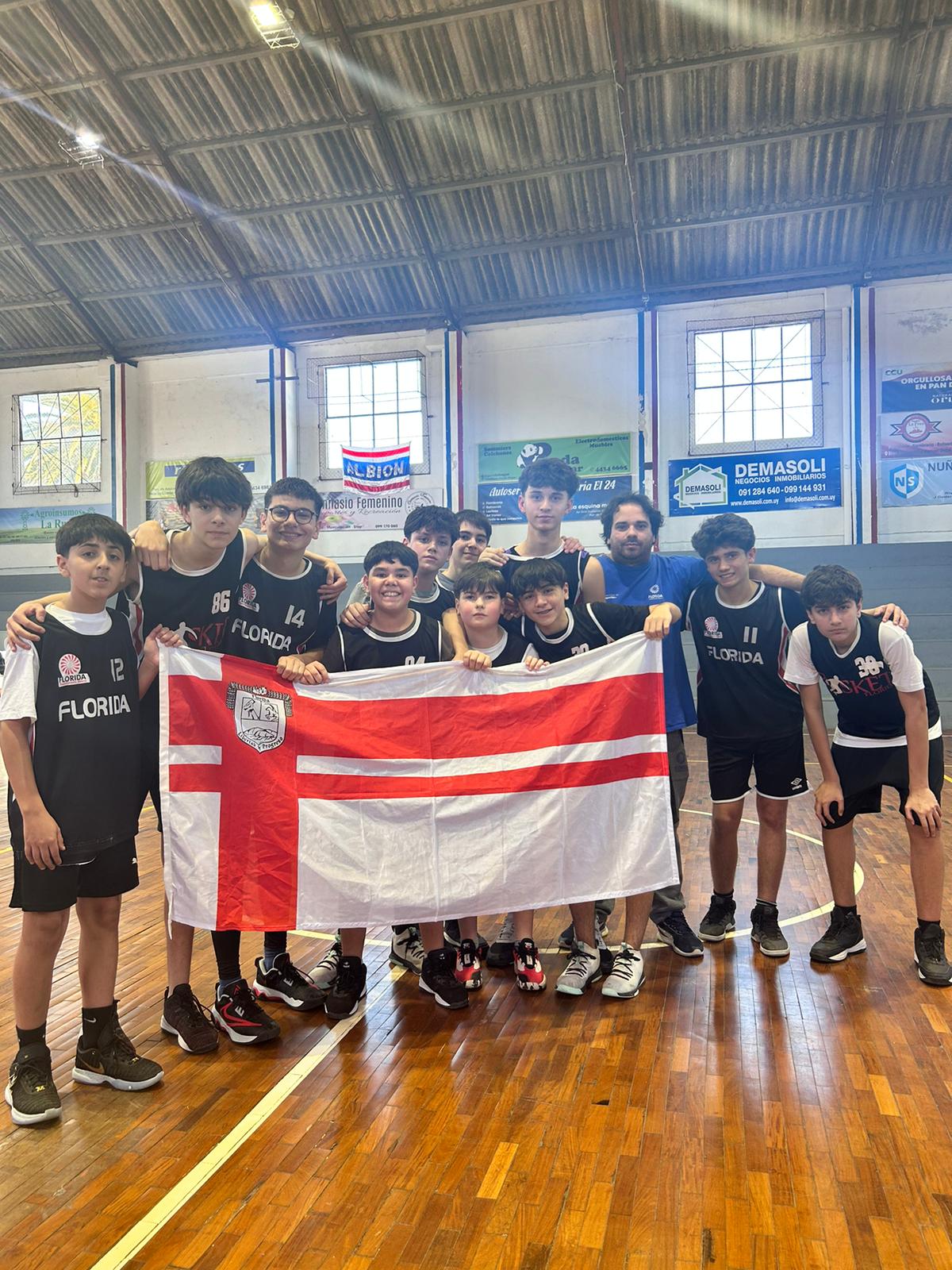Basquetbol Florida ganó en Pan de Azúcar 3
