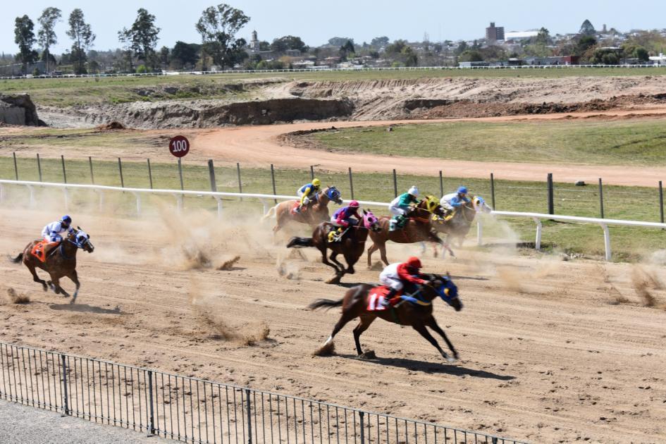 El próximo jueves habrá actividad en el Hipódromo Irineo Leguisamo