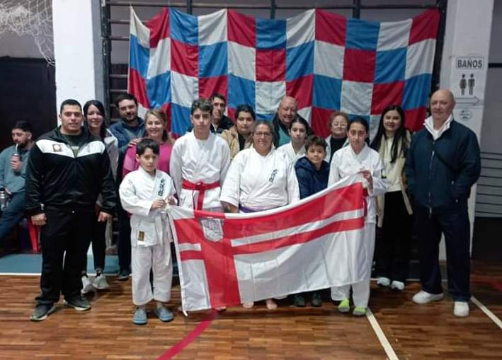 Escuela Departamental de Karate obtuvo 10 medallas en Pan de Azúcar
