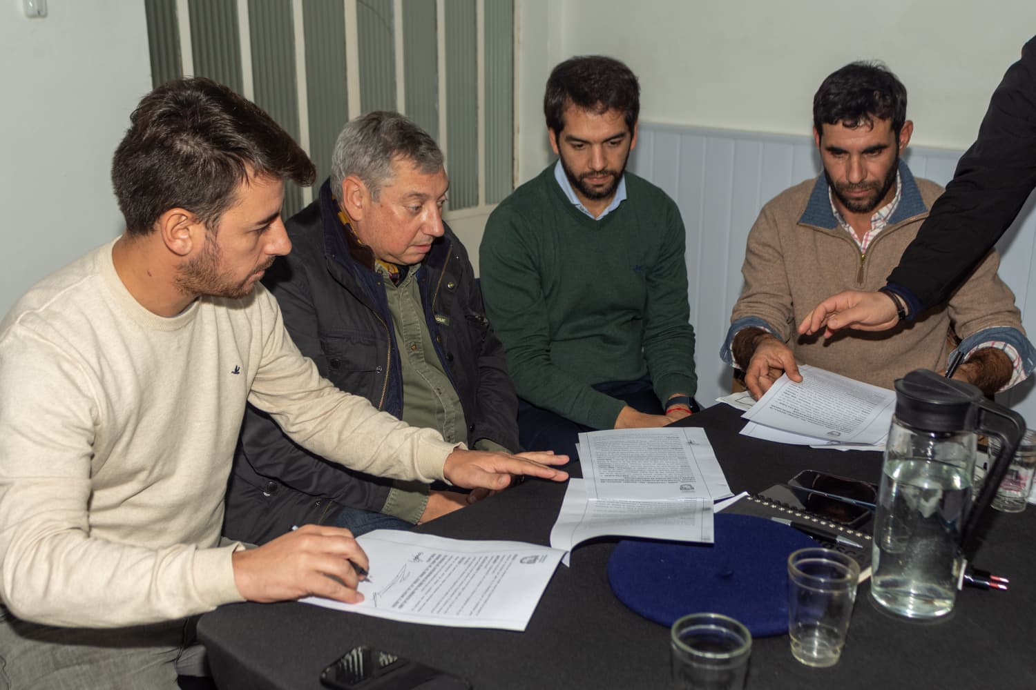 Enciso_encabezó_agenda_de_reuniones_con_instituciones_deportivas_y_sociales_en_Sarandí_Grande.jpeg