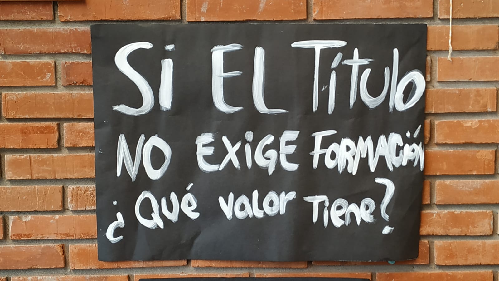 Estudiantes_tras_reunión_con_el_presidente_del_CODICEN_por_plan_de_titulación_Nos_quedó_un_sabor_amargo.jpeg