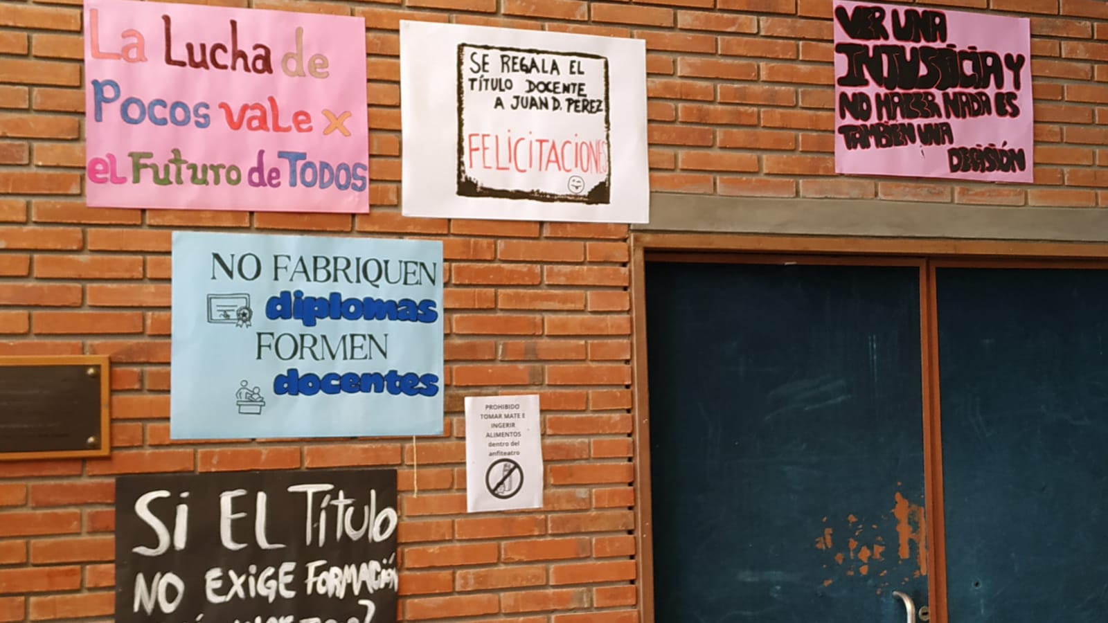 Estudiantes_tras_reunión_con_el_presidente_del_CODICEN_por_plan_de_titulación_Nos_quedó_un_sabor_amargo_2.jpeg