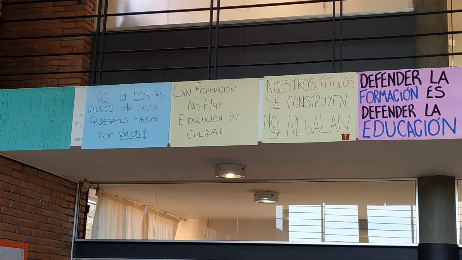 Estudiantes_tras_reunión_con_el_presidente_del_CODICEN_por_plan_de_titulación_Nos_quedó_un_sabor_amargo_3.jpeg