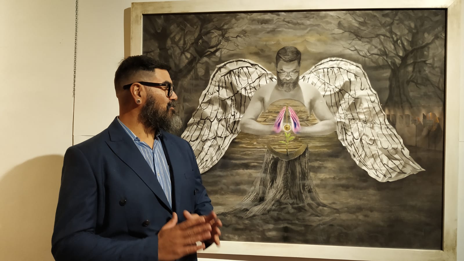 Exposición_del_artista_plástico_Litir_Olivera_en_el_MAVEA.jpeg