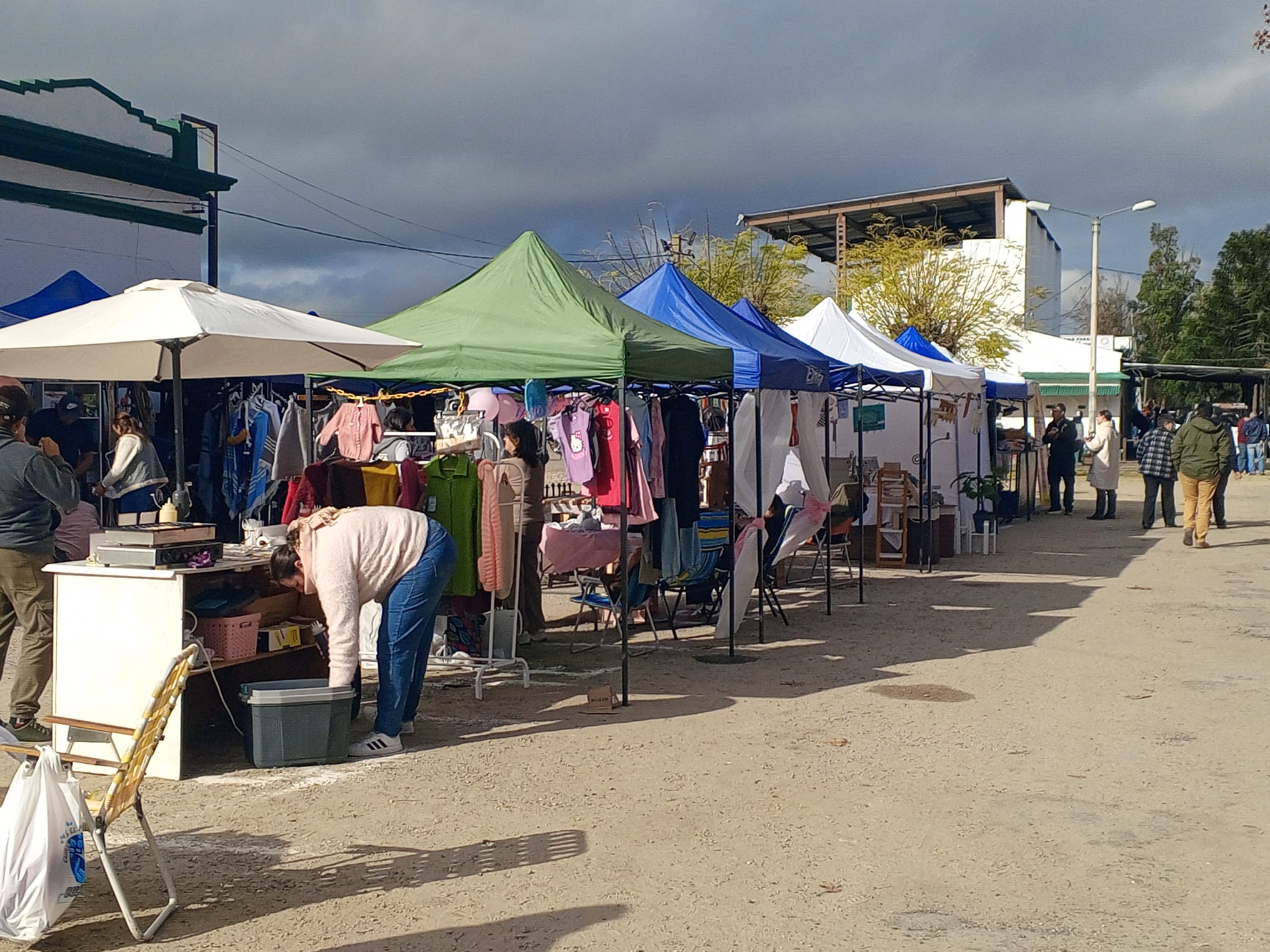 Hipódromo_de_Florida_vive_una_gran_jornada_hípica_en_el_marco_del_Día_de_San_Cono.jpeg