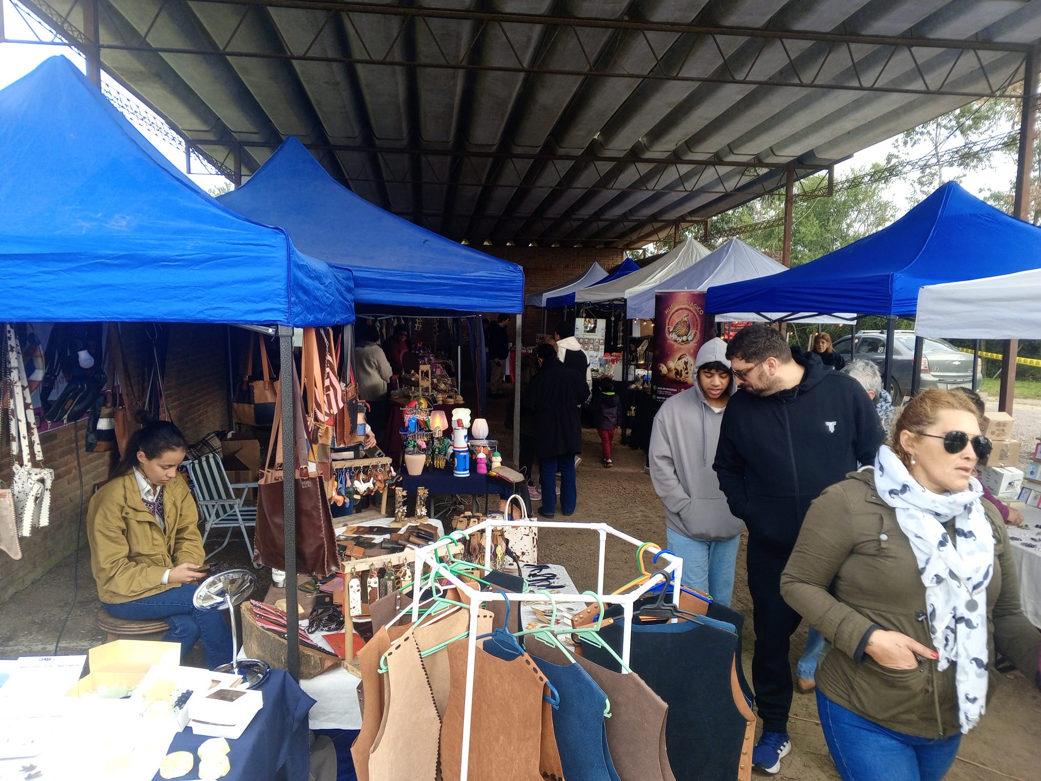 Hipódromo_de_Florida_vive_una_gran_jornada_hípica_en_el_marco_del_Día_de_San_Cono_2.jpeg