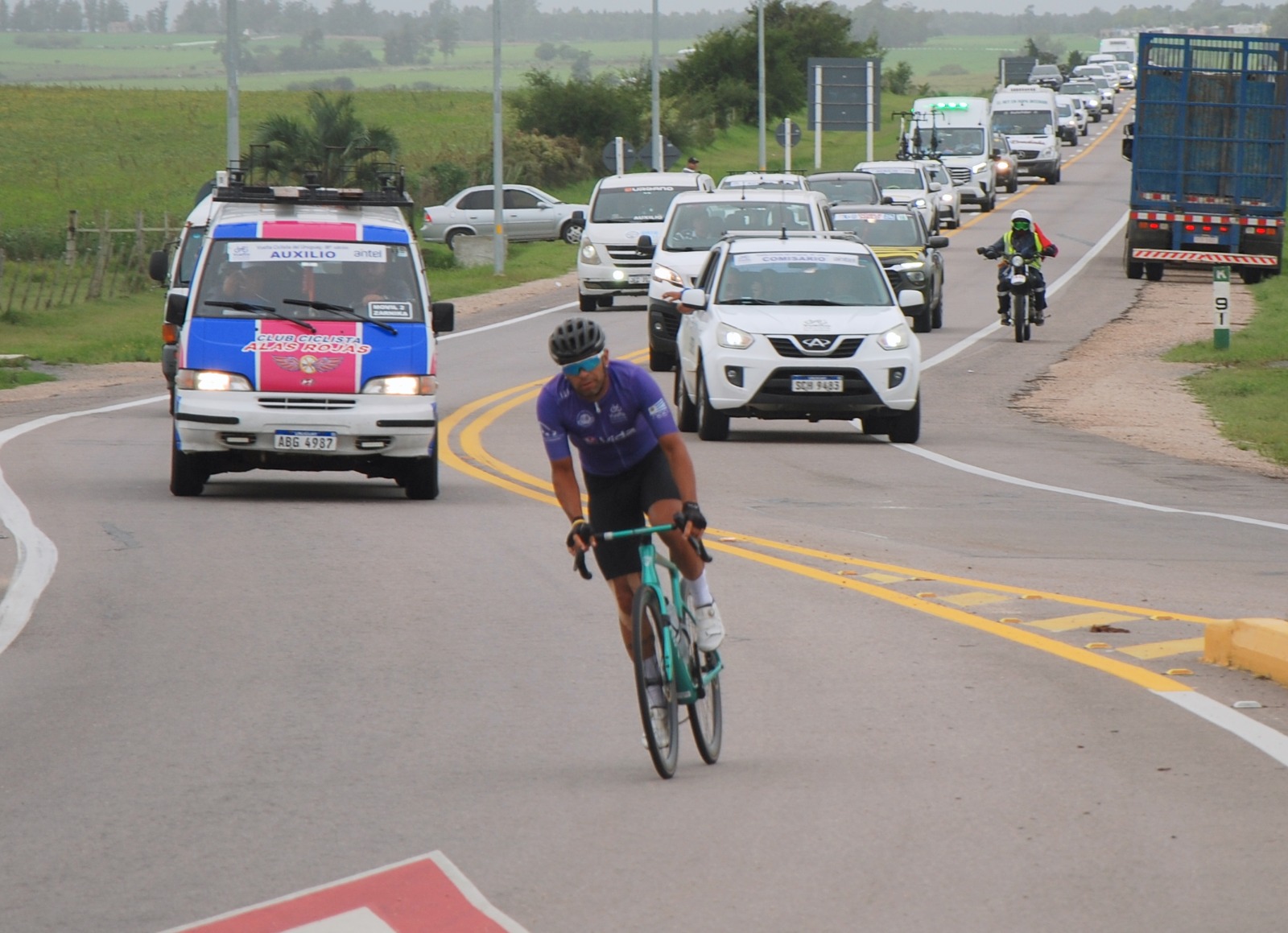 Ignacio_Maldonado_ganó_la_penúltima_etapa_de_la_Vuelta_Ciclista_del_Uruguay_2.jpeg