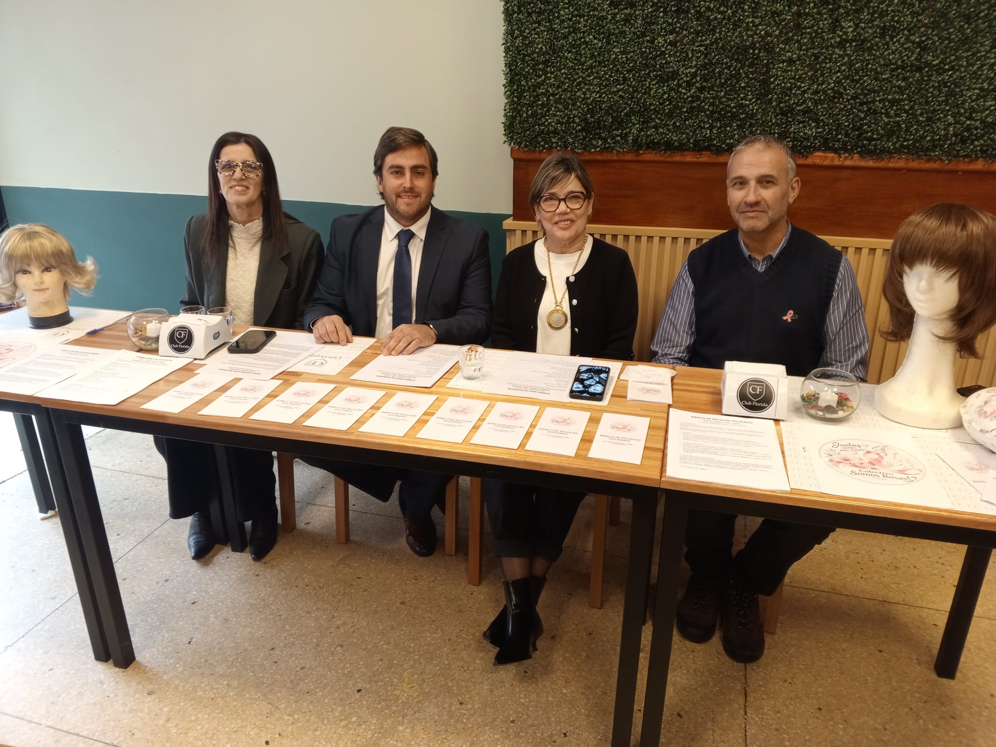 Impulsan_el_primer_banco_solidario_de_pelucas_de_Florida.jpeg