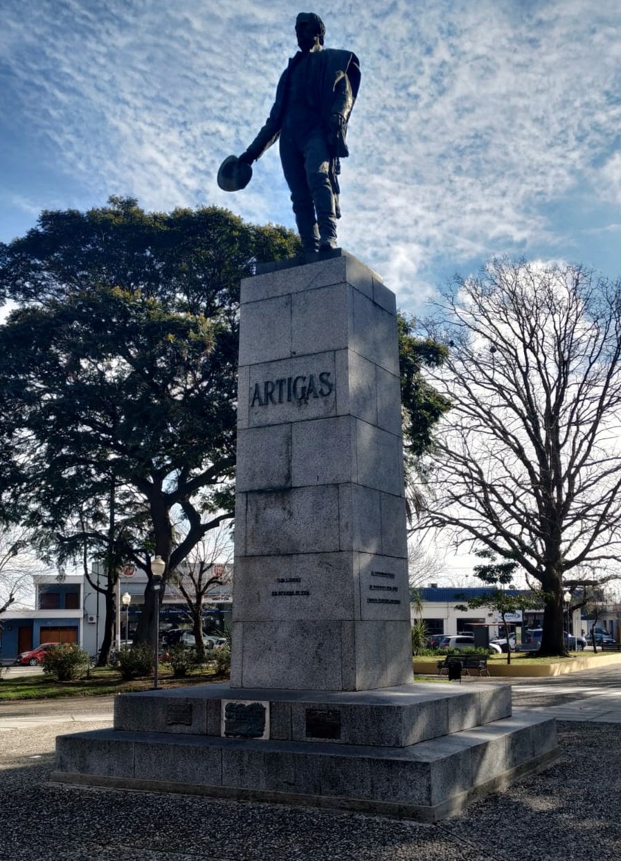 257 Aniversario del Natalicio de Artigas 2