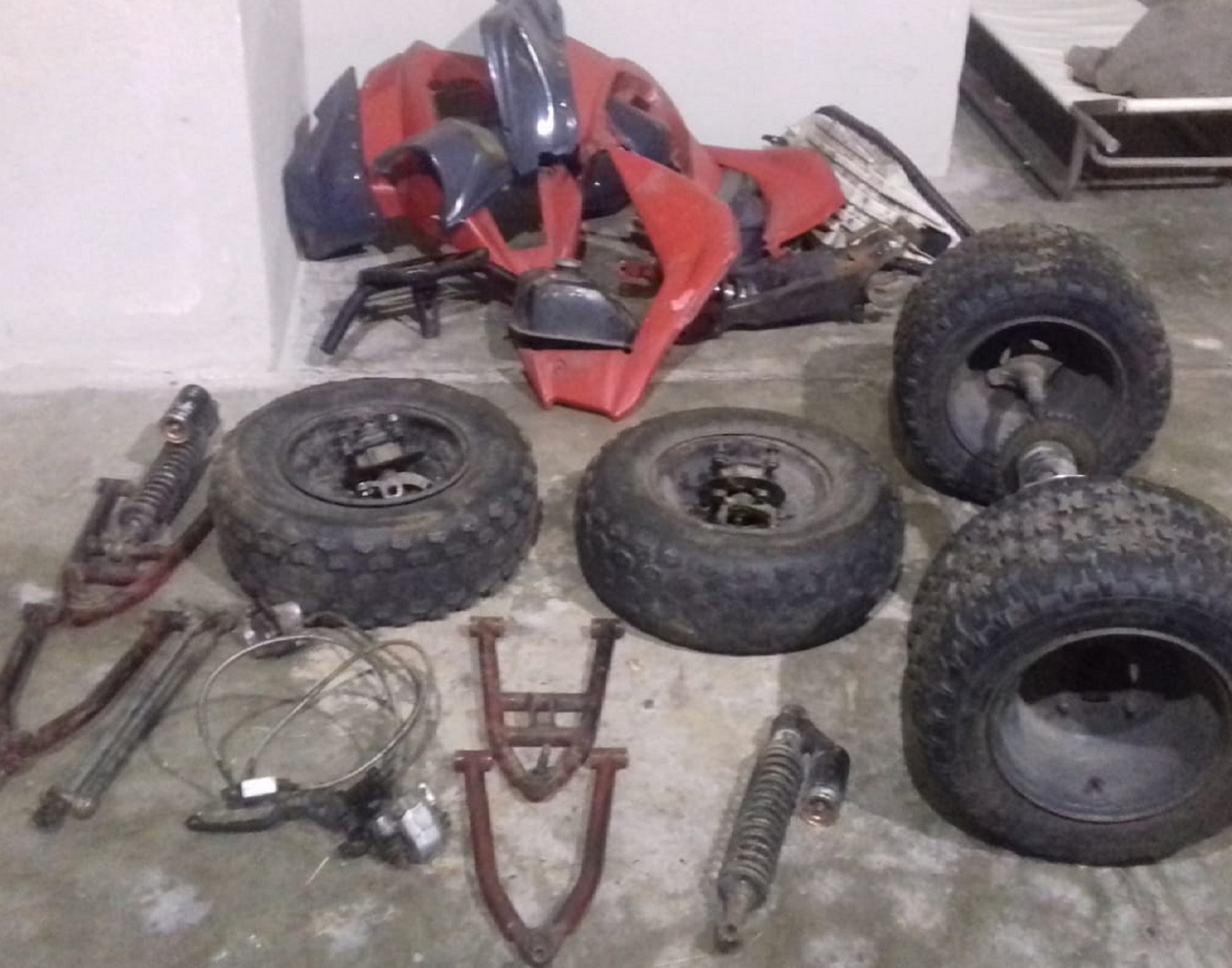 25 de Agosto Policía recupera partes de un cuatriciclo hurtado