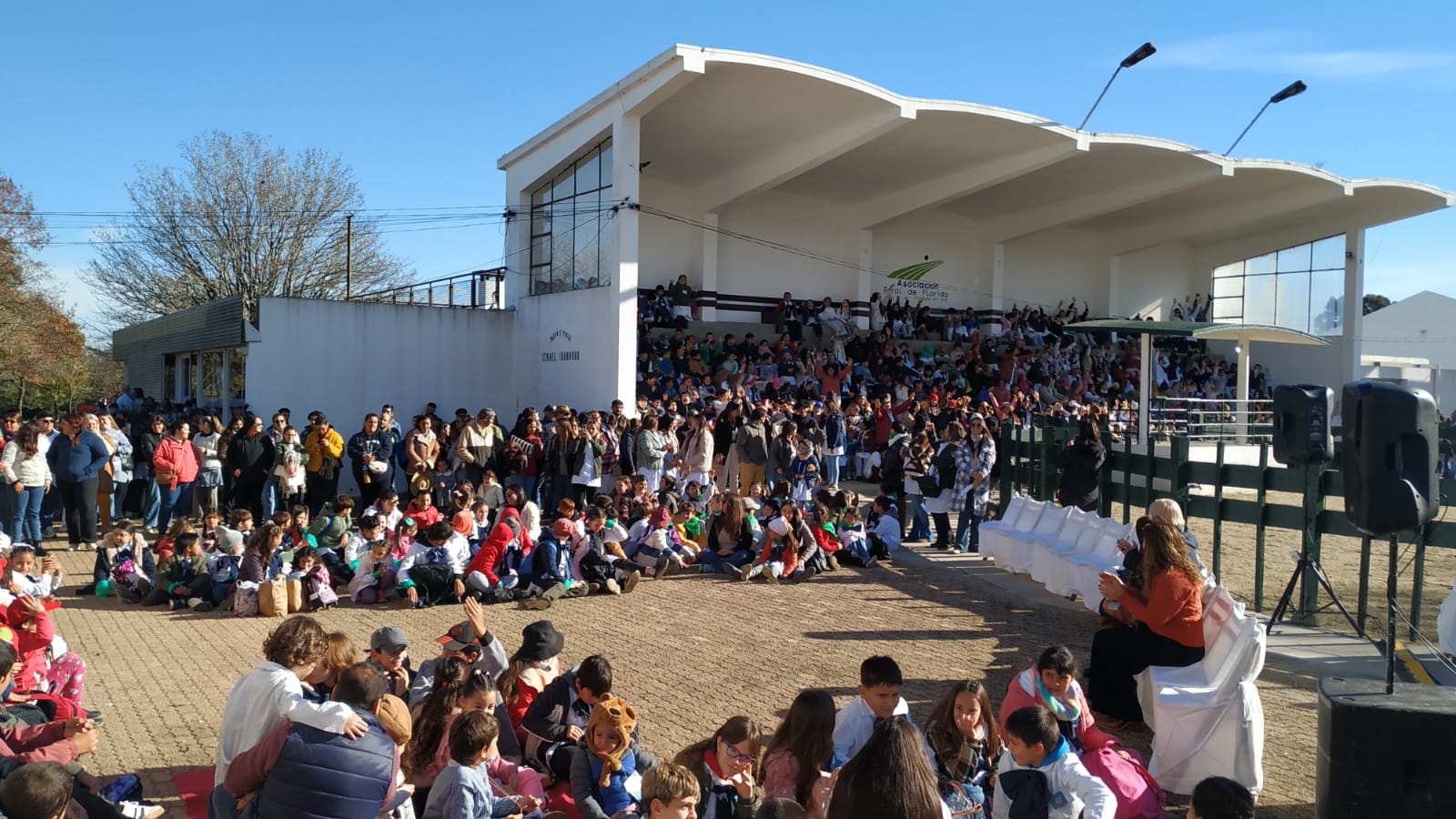 63 escuelas rurales del departamento se reunieron en Florida 6