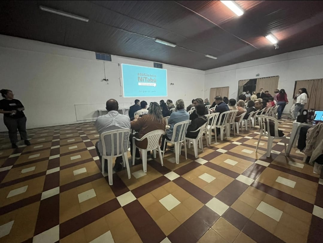 Actividad sobre salud mental en 25 de Agosto