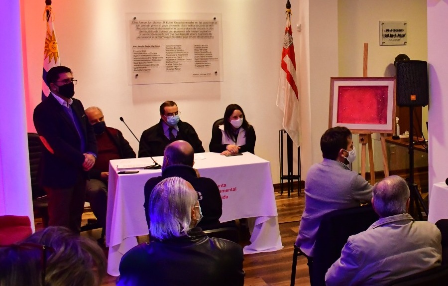 Alberto Mazza lanzó oficialmente el libro Bajo un mismo cielo 2