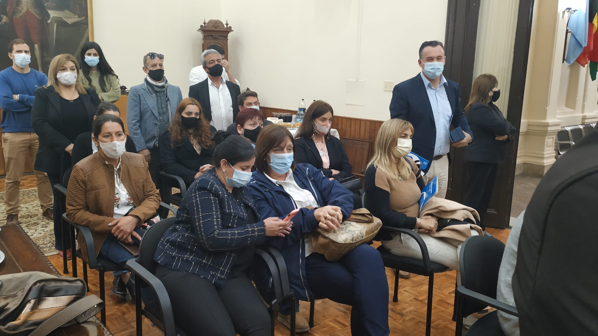 Apoyo a emprendedores MIDES e Intendencia firmaron convenio 4