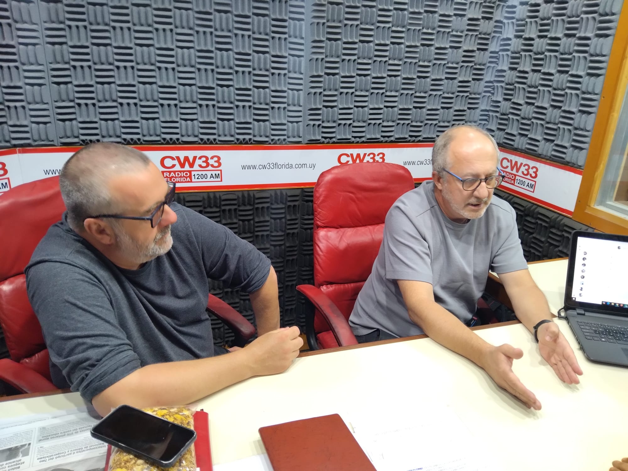 CARLOS RODRIGUEZ GALVEZ Y DANIEL AYALA