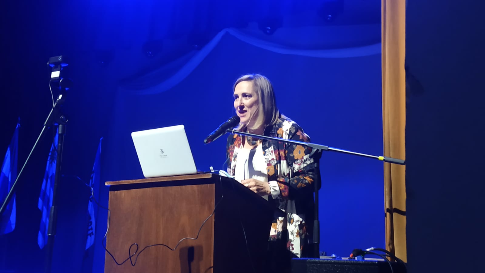 CERP entregó títulos de profesor de enseñanza media a 77 alumnos 4