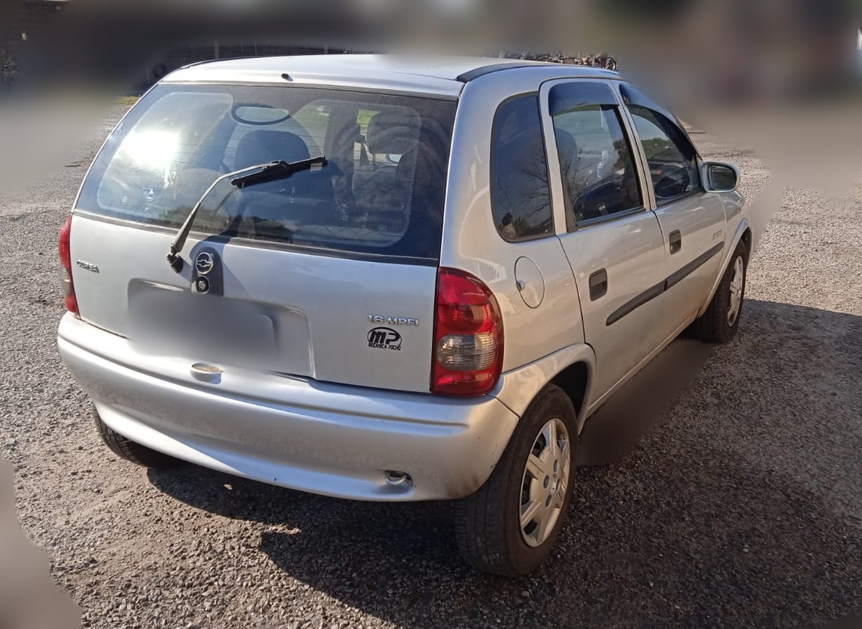 Caminera de Florida incautó vehículo por presunta infracción aduanera