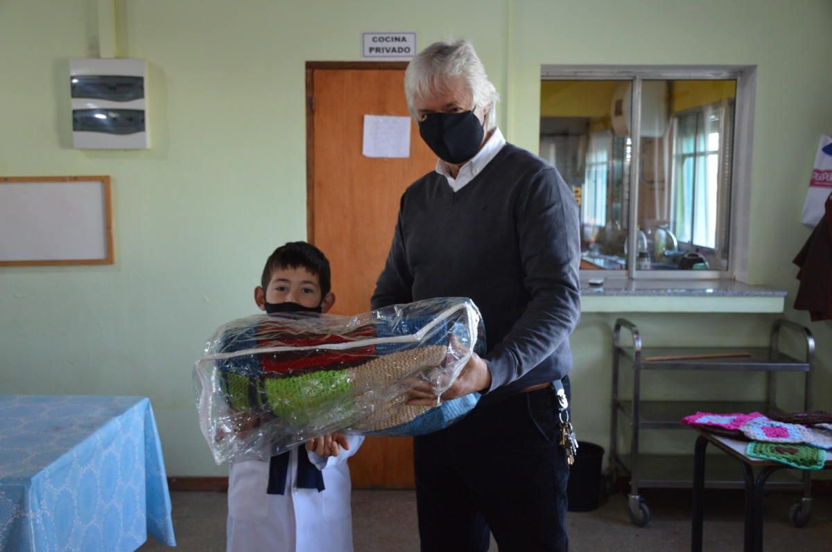 Campaña Tejiendo Sueños en San Gabriel 2